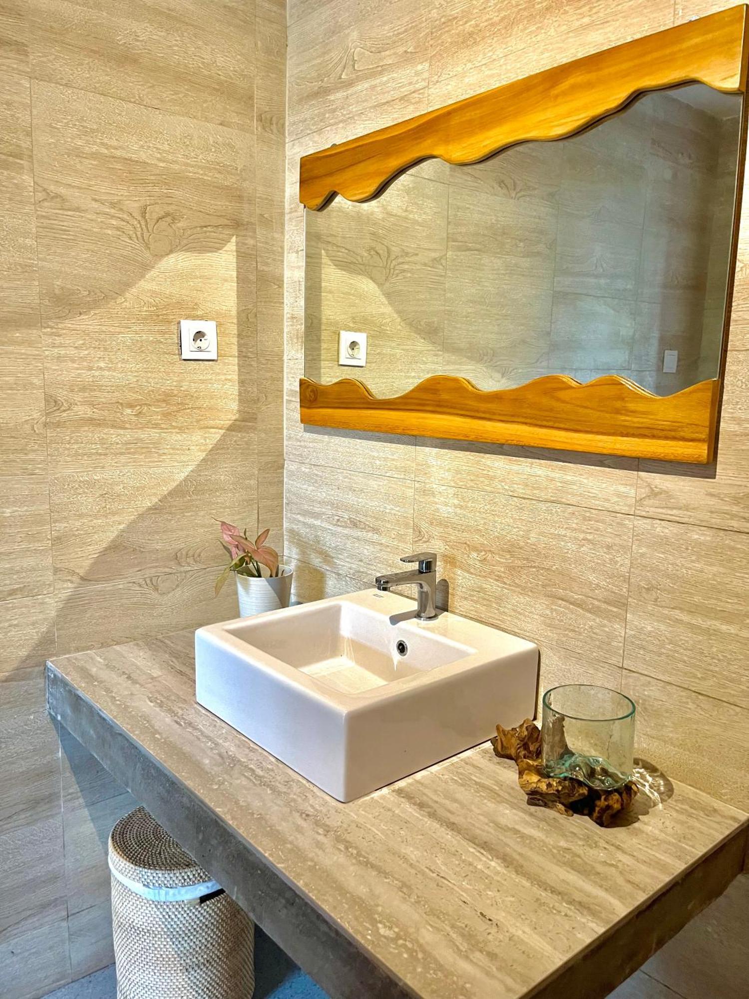 Ila Gaia Bali Hotel Canggu Eksteriør billede
